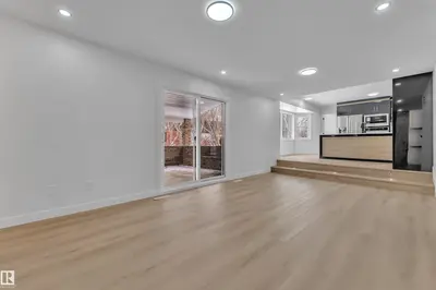 Interior photo 3 of 11615 24 AV NW