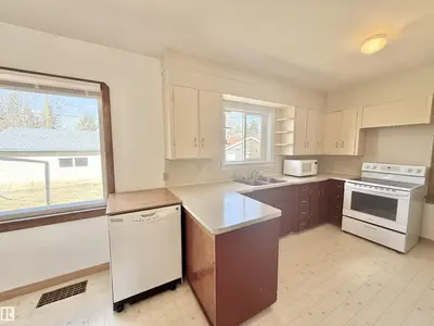 Interior photo 4 of 9330 72 AV NW NW