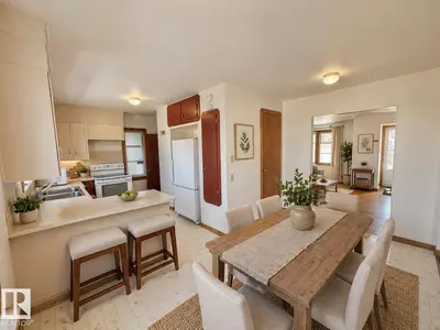 Interior photo 2 of 9330 72 AV NW NW