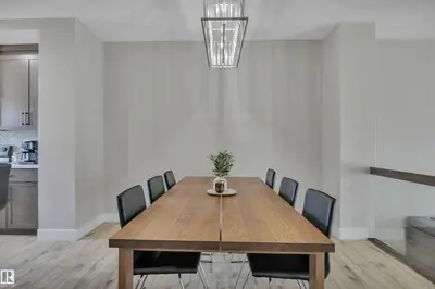 Interior photo 3 of 921 BERG PL