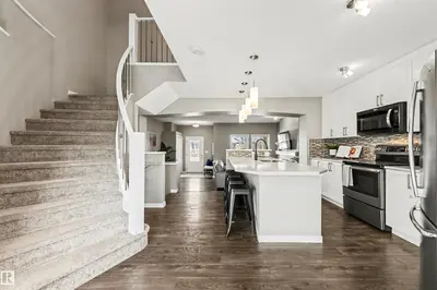Interior photo 4 of 4042 CHAPPELLE GREEN GR SW