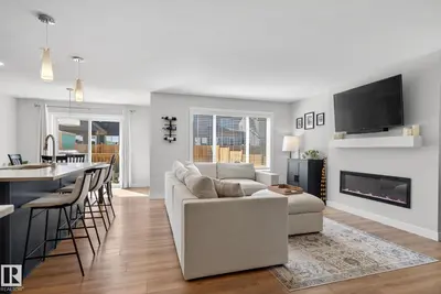 Interior photo 1 of 77 PENN PL