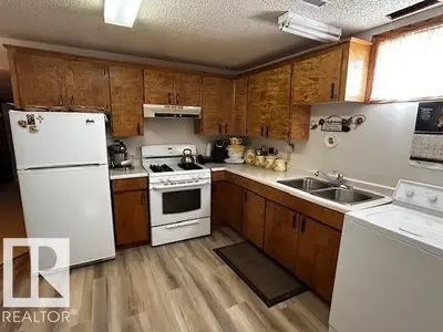 Interior photo 3 of 4403 55 AV