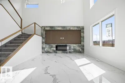 Interior photo 3 of 216 33 st SW SW