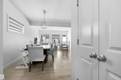 Interior photo 1 of 3888 CHRUSTAWKA PL SW