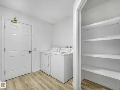 Interior photo 4 of 4103 28 AV NW