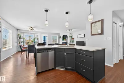Interior photo 4 of 2810 32A ST NW
