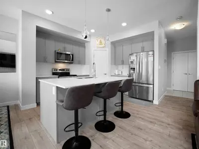 Interior photo 3 of 9143 PEAR DR SW