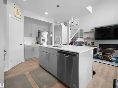 Interior photo 2 of 9143 PEAR DR SW