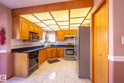 Interior photo 2 of 5736 161 AV NW