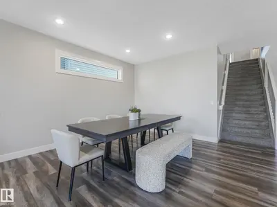 Interior photo 4 of 4260 CHARLES CL SW