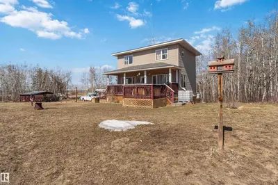 Interior photo 1 of 15 22515 Twp Rd 575A