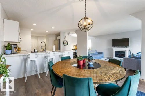 22 DEACON PL, St. Albert - $550,000