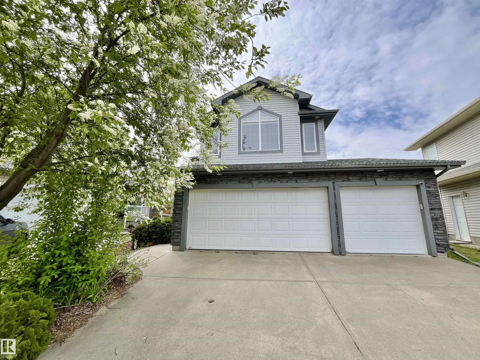 10 ERICKSON CL, St. Albert - 4 bedroom Detached Single Family for sale