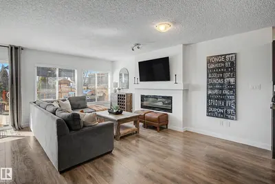 Interior photo 3 of 2083 CHALMERS WY SW