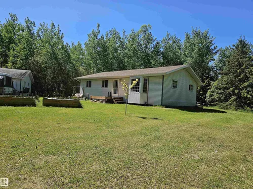 #13 54222 RGE ROAD 25, Rural Lac Ste. Anne County - $400,000