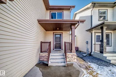 Interior photo 1 of 6723 19 AV SW