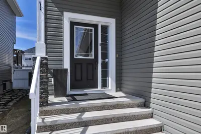 Interior photo 3 of 262 SHEPPARD CI