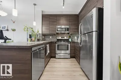 Interior photo 2 of #108 2588 ANDERSON WY SW