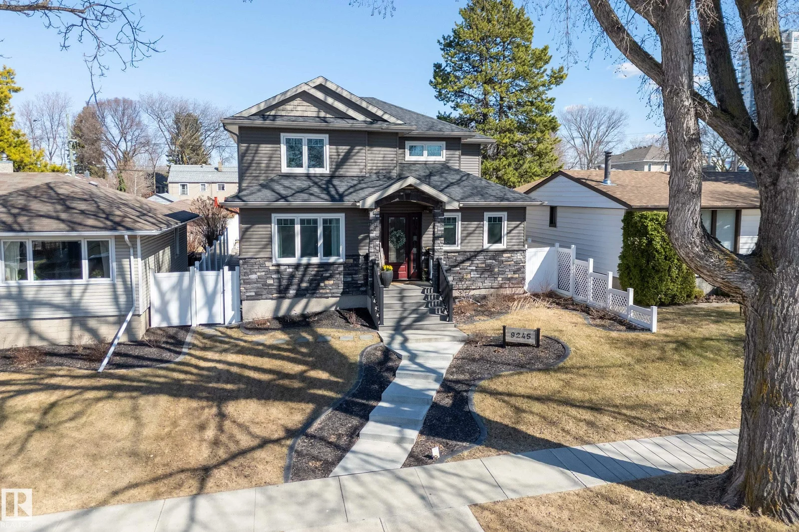 9245 87 ST NW, Edmonton - 5 bedroom Detached Single Family for sale