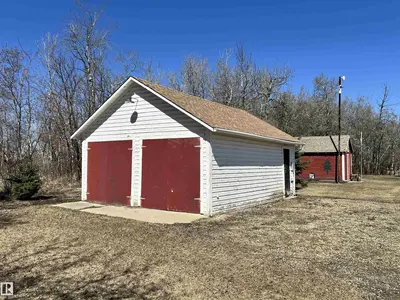 Interior photo 1 of 25210 TWP ROAD 562