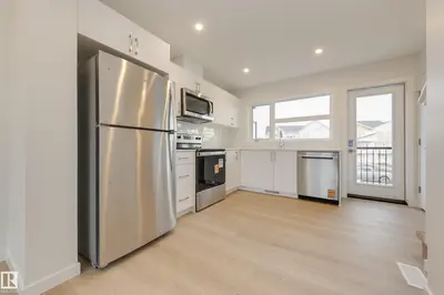 Interior photo 2 of 17226 4 ST NW