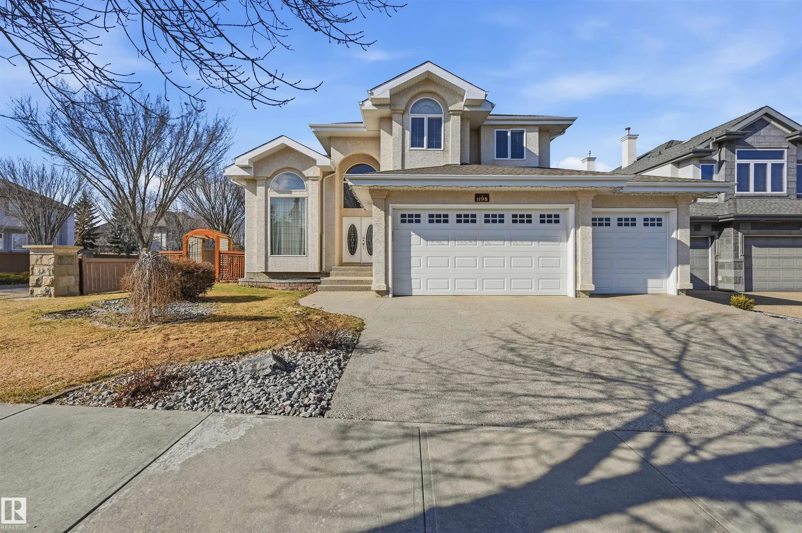 1198 HOLLANDS WY NW, Edmonton - 4 bedroom Detached Single Family for sale