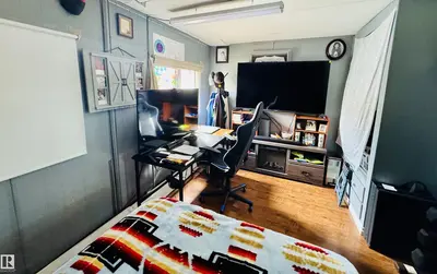 Interior photo 3 of 5234 54 AV