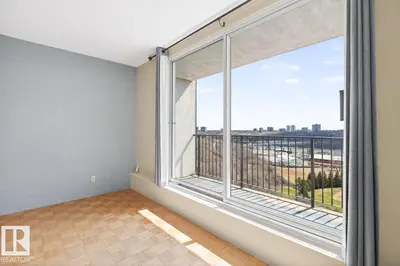 Interior photo 2 of #605 11307 99 AV NW