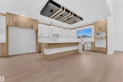 Interior photo 4 of 215 BASIN CO