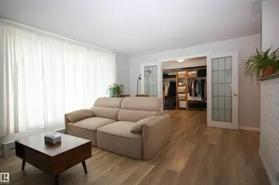 Interior photo 1 of 11008 124 ST NW