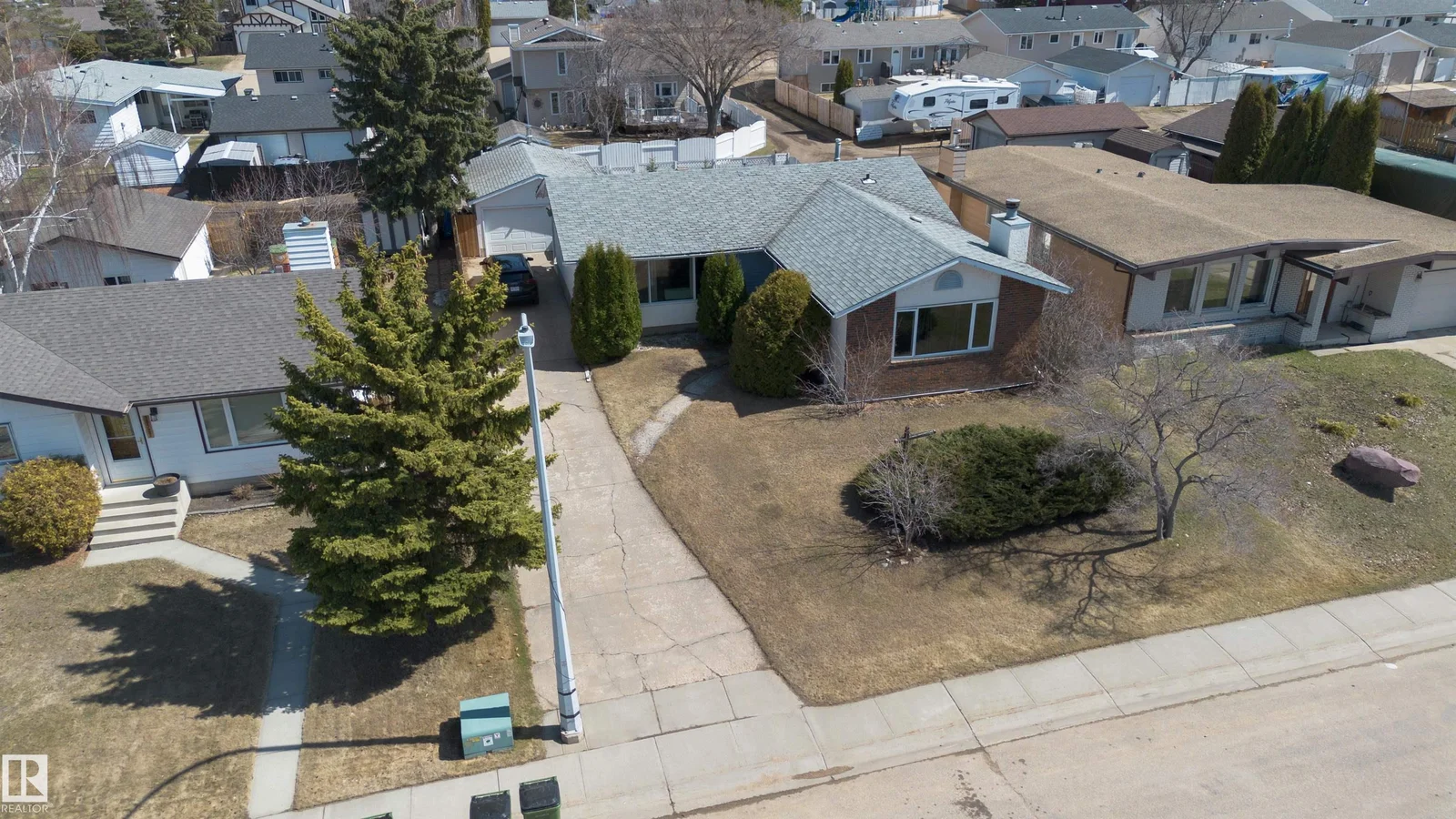 10723 108 AV, Westlock - 5 bedroom Detached Single Family for sale