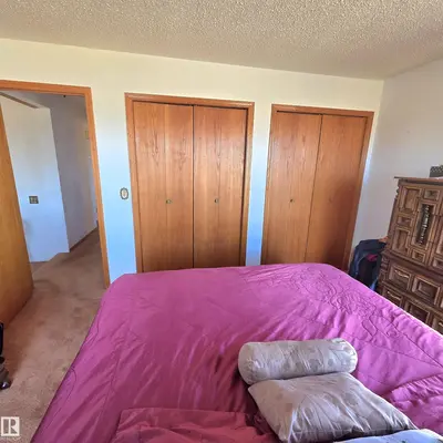 Interior photo 4 of 52507 Range Road 73