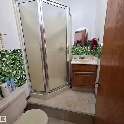 Interior photo 2 of 52507 Range Road 73