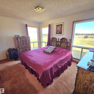Interior photo 3 of 52507 Range Road 73
