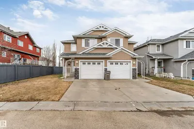 Interior photo 1 of #10 5101 SOLEIL BV