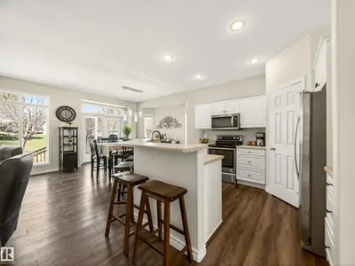 Interior photo 2 of 7 OAKBAY PT