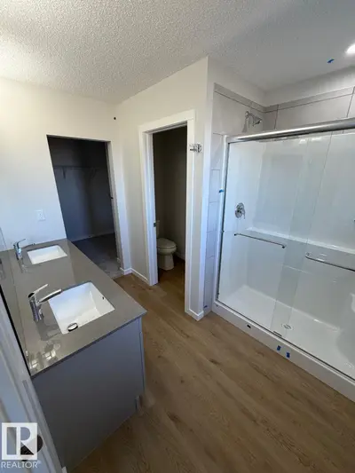 Interior photo 3 of 305 EDGEMONT DR NW