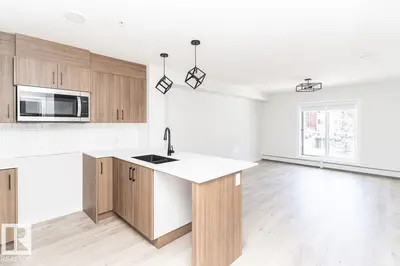 Interior photo 3 of #204 2225 44 AV NW