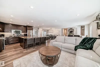 Interior photo 3 of 5 52467 RGE ROAD 214