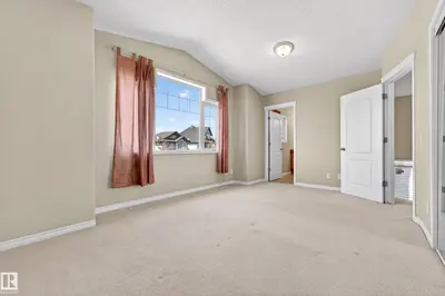 Interior photo 4 of 4989 THIBAULT WY NW