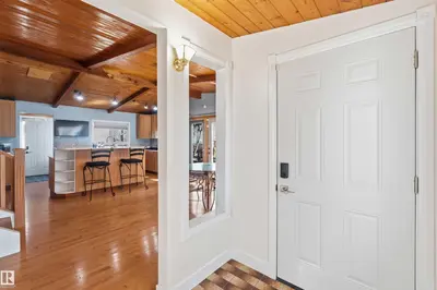 Interior photo 4 of 10331 151 ST NW