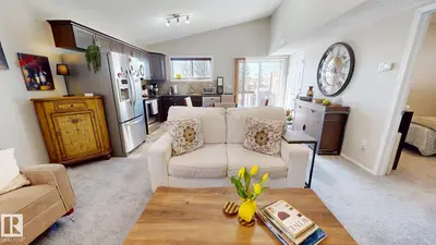 Interior photo 1 of #187, 188 142 Selkirk PL