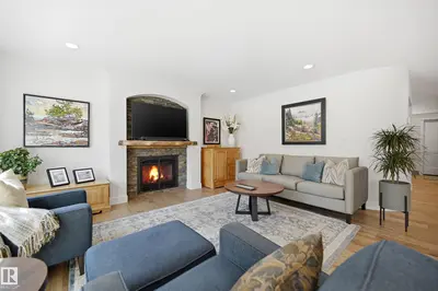 Interior photo 3 of 6 CORMACK CR NW