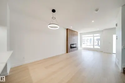 Interior photo 2 of 92 Blackbird Bend E