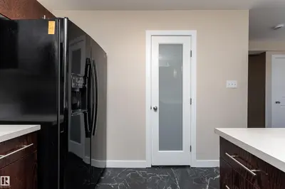 Interior photo 4 of #17 5260 TERWILLEGAR BV NW