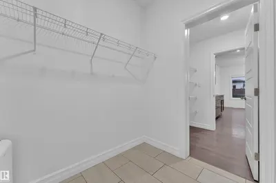 Interior photo 4 of 3235 13 AV NW