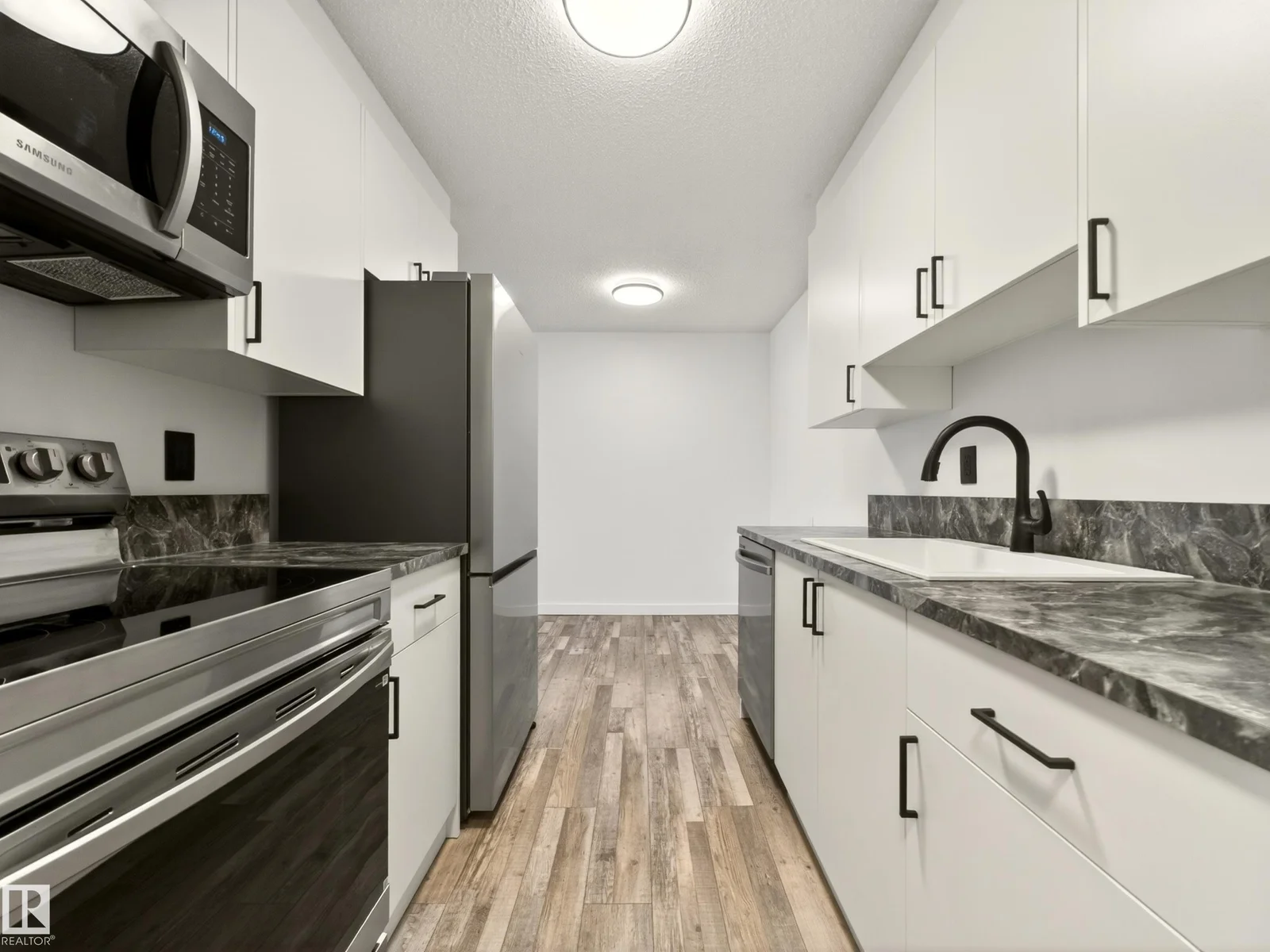 #223 15105 121 ST NW, Edmonton - 1 bedroom Apartment for sale