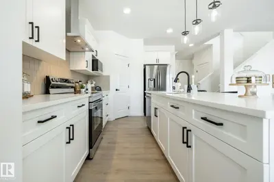 Interior photo 3 of 5029 Cawsey LI SW