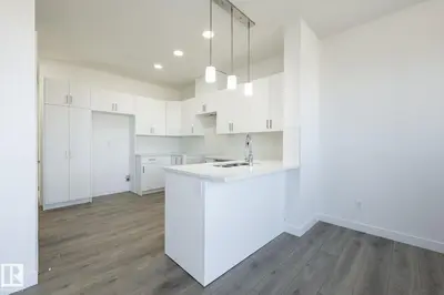 Interior photo 2 of #48 7110 KESWICK CM SW